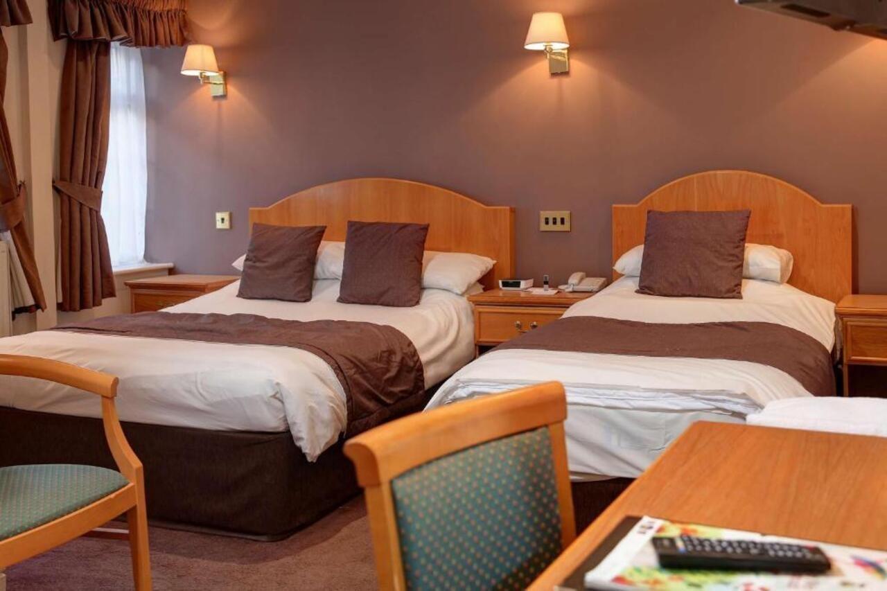 Bury Ramsbottom Old Mill Hotel And Leisure Club Exteriör bild