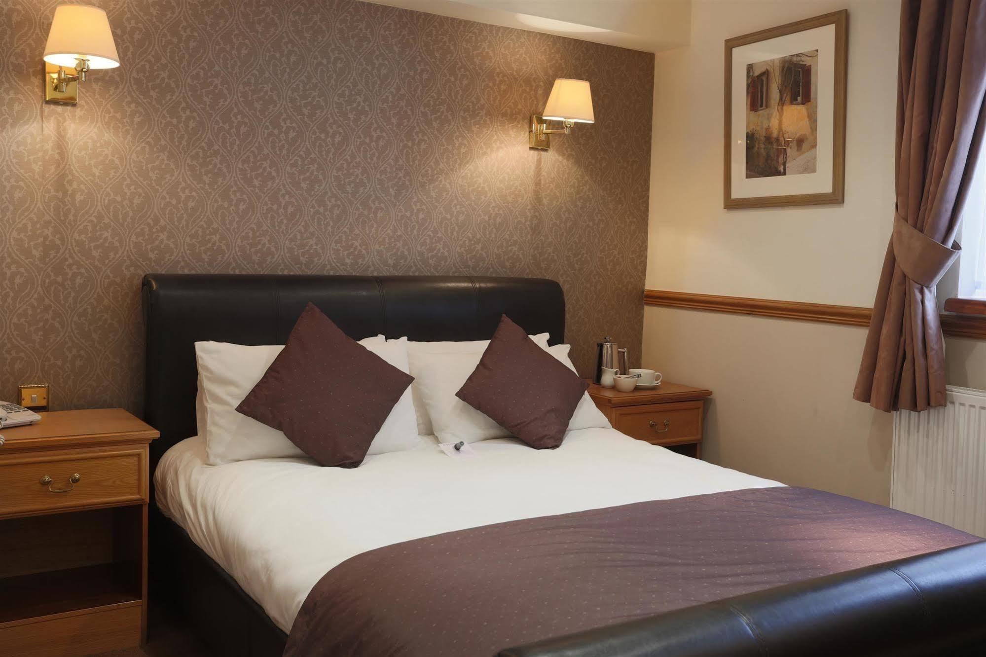 Bury Ramsbottom Old Mill Hotel And Leisure Club Exteriör bild